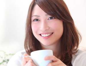 美しく若々しい笑顔